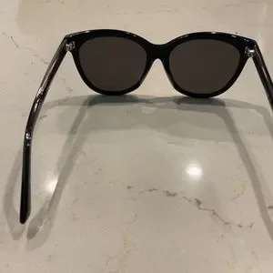 Gucci | Accessories | Gucci Gg08sk 002 Cat Eye Sunglasses  display picture 1